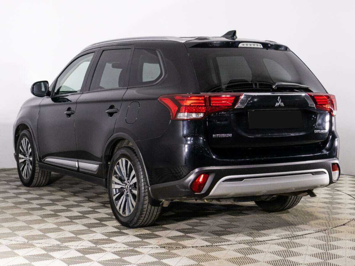 Mitsubishi Outlander, 2020 Фото №7