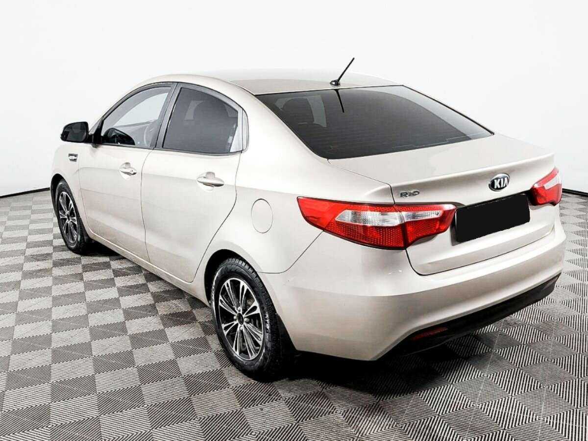 Kia Rio 5-speed, 2013 Фото №7