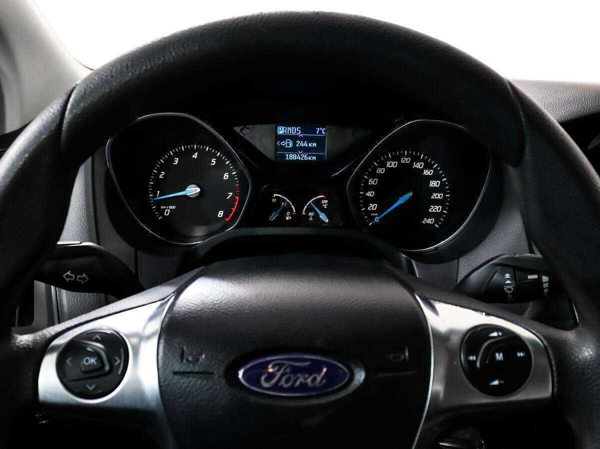 Ford Focus, 2012 Фото №13