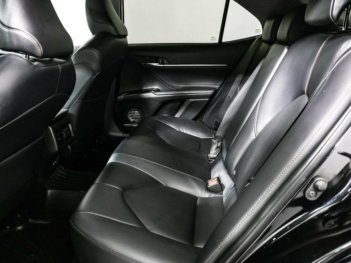 Toyota Camry, 2019 Фото №12