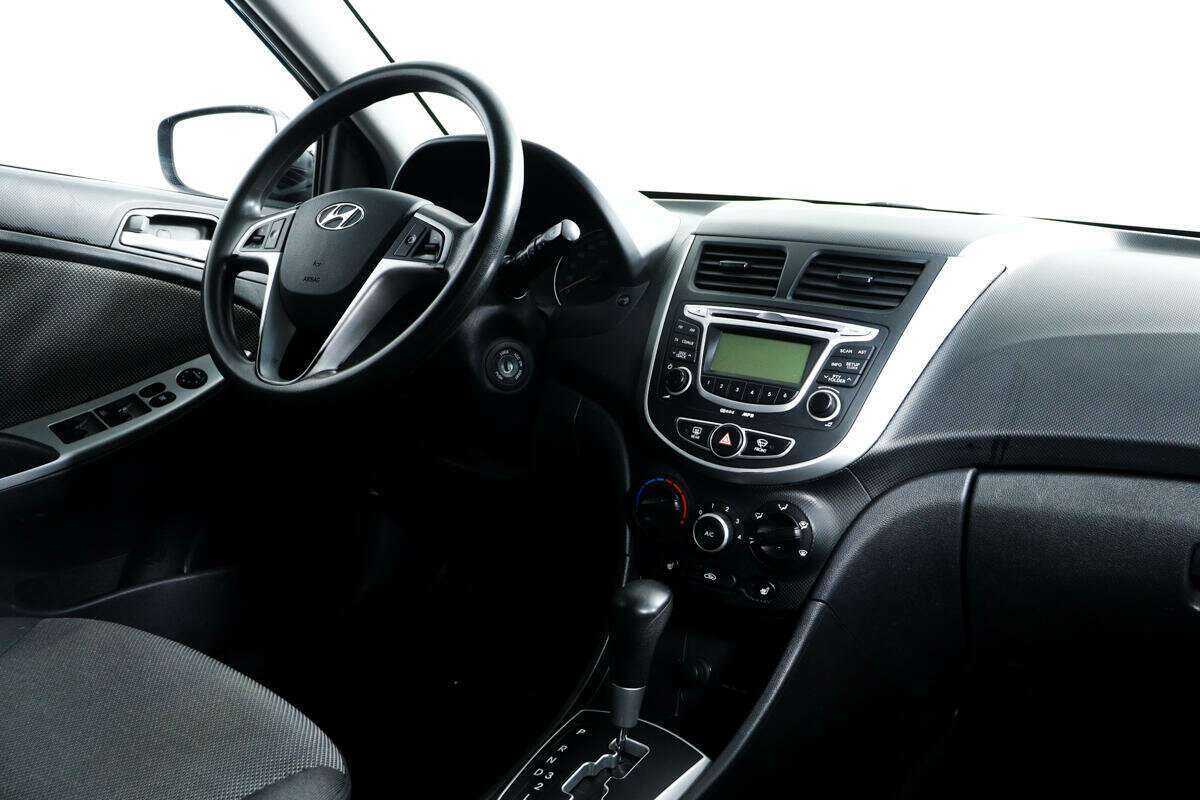 Hyundai Solaris, 2012 Фото №9