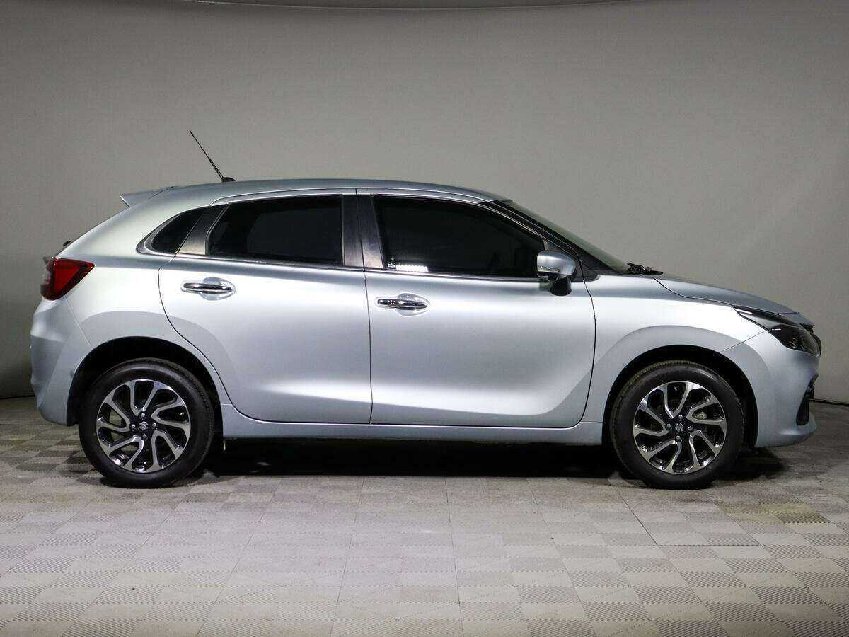 Suzuki Baleno, 2022 Фото №4