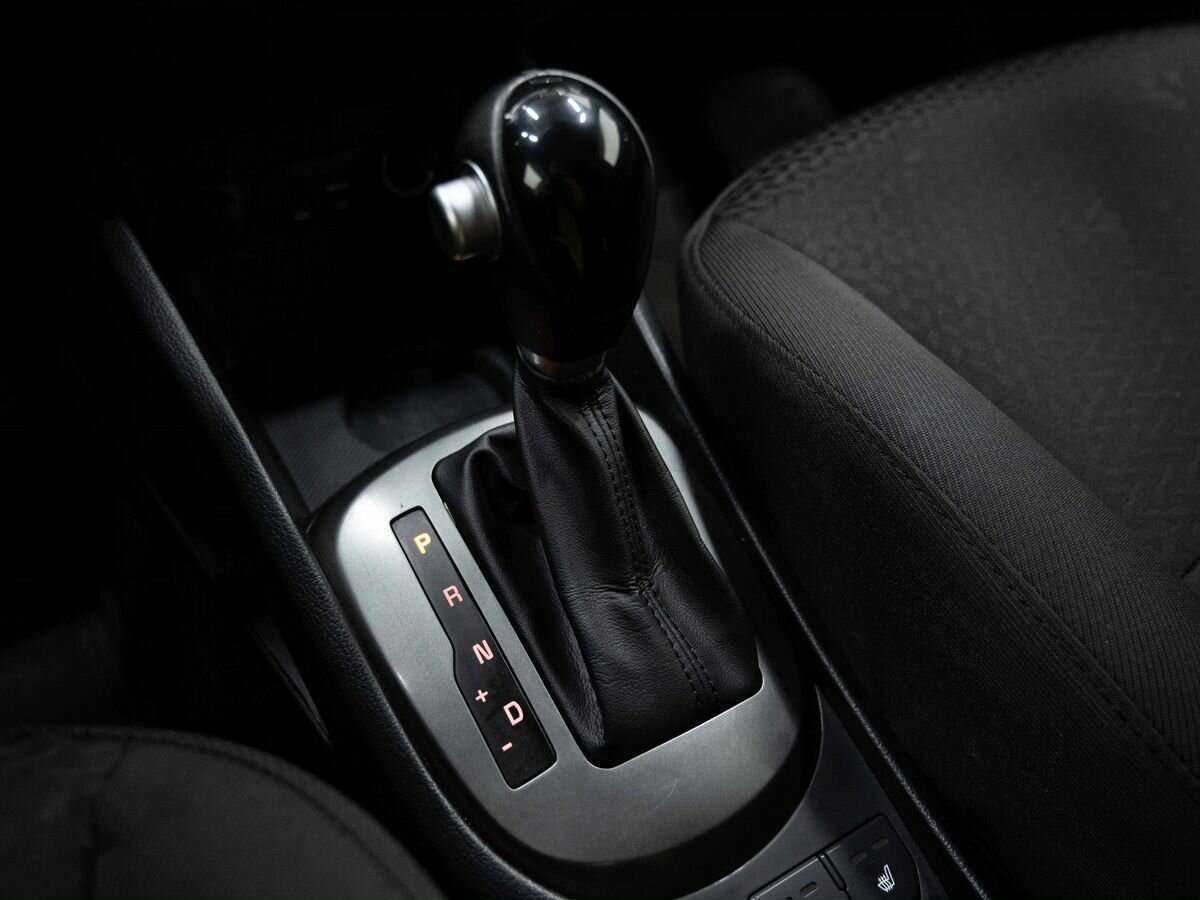 Kia Rio, 2017 Фото №18