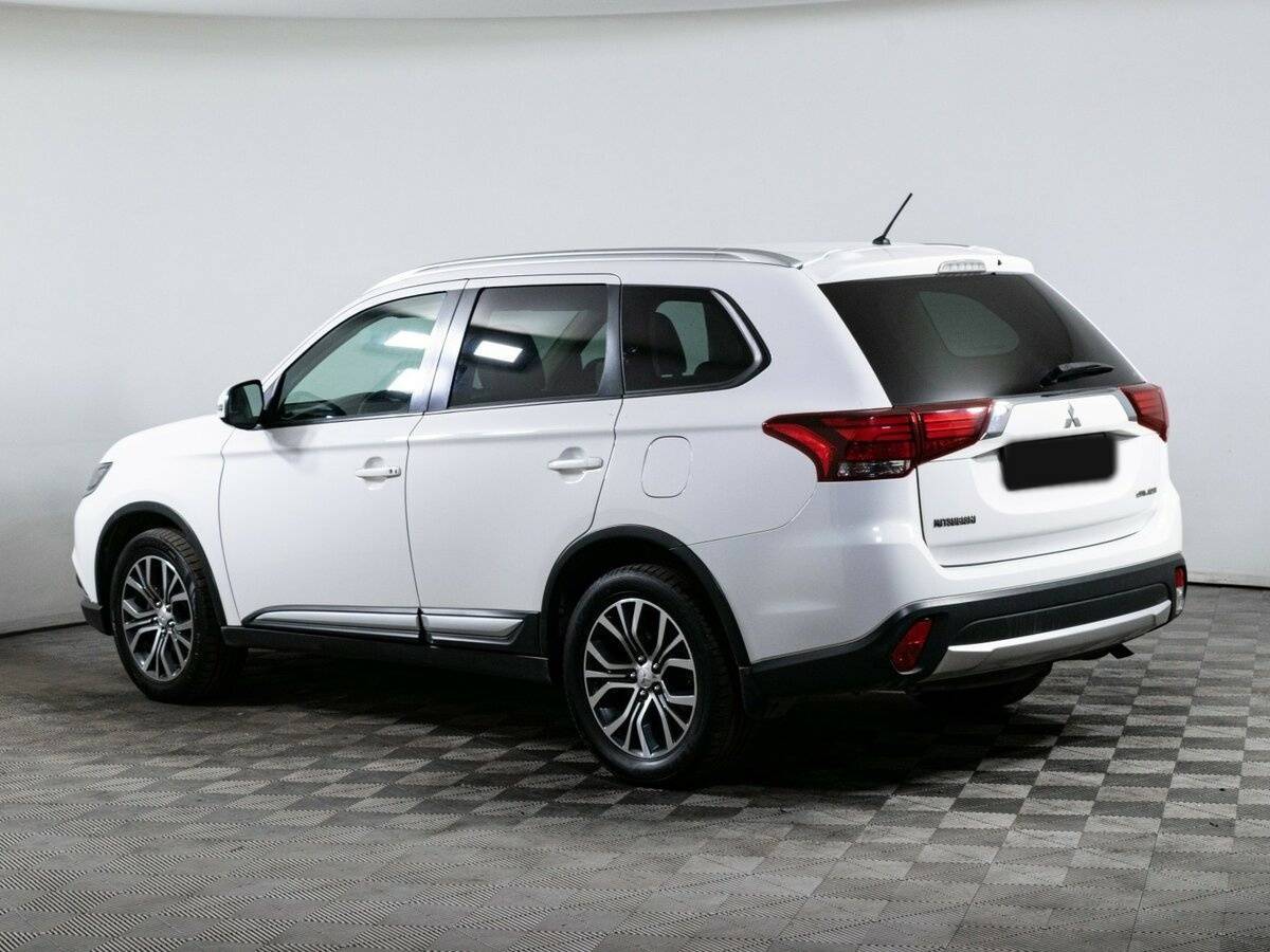 Mitsubishi Outlander, 2016 Фото №7
