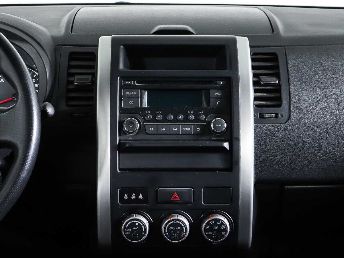 Nissan X-Trail, 2013 Фото №12