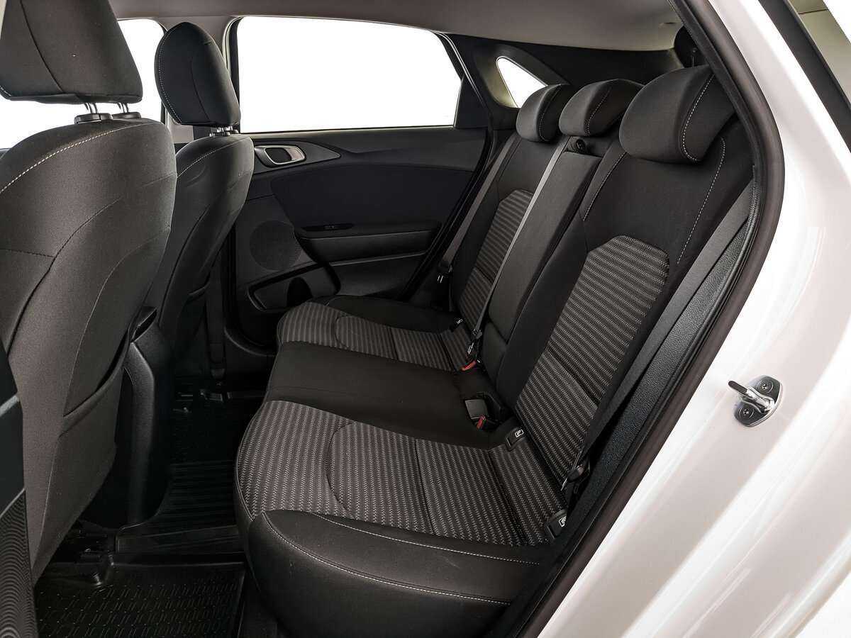 Kia Ceed, 2022 Фото №14