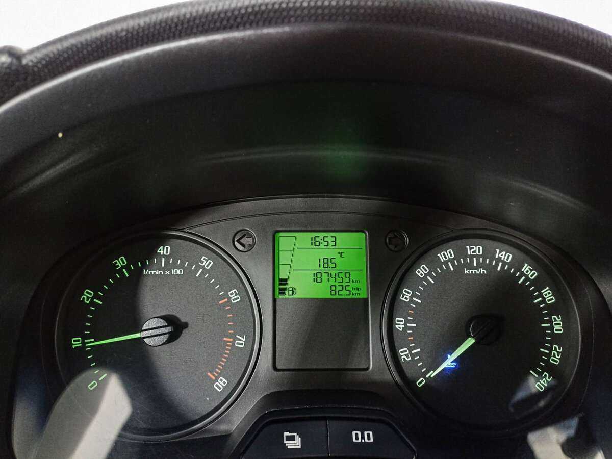 Skoda Fabia, 2012 Фото №11