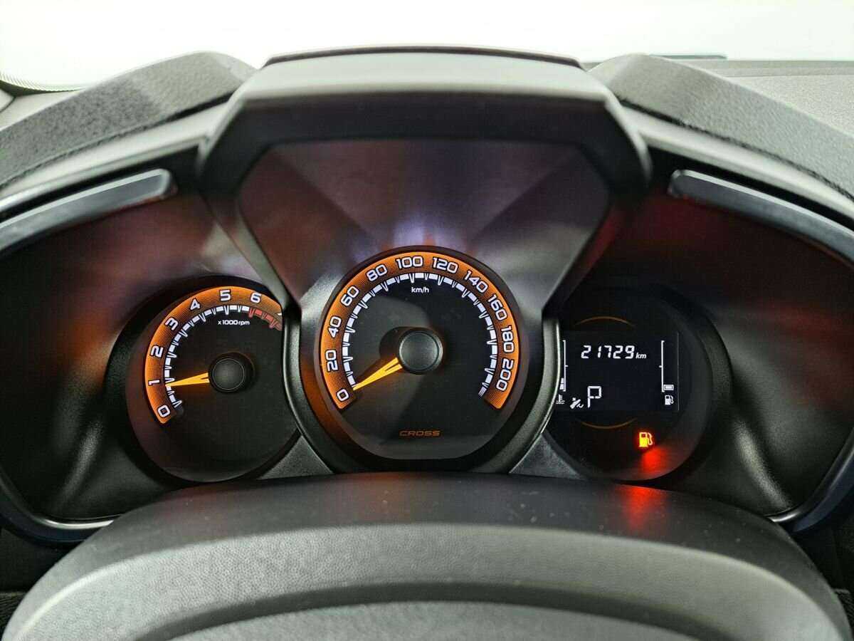 Lada (ВАЗ) XRAY Cross, 2020 Фото №11