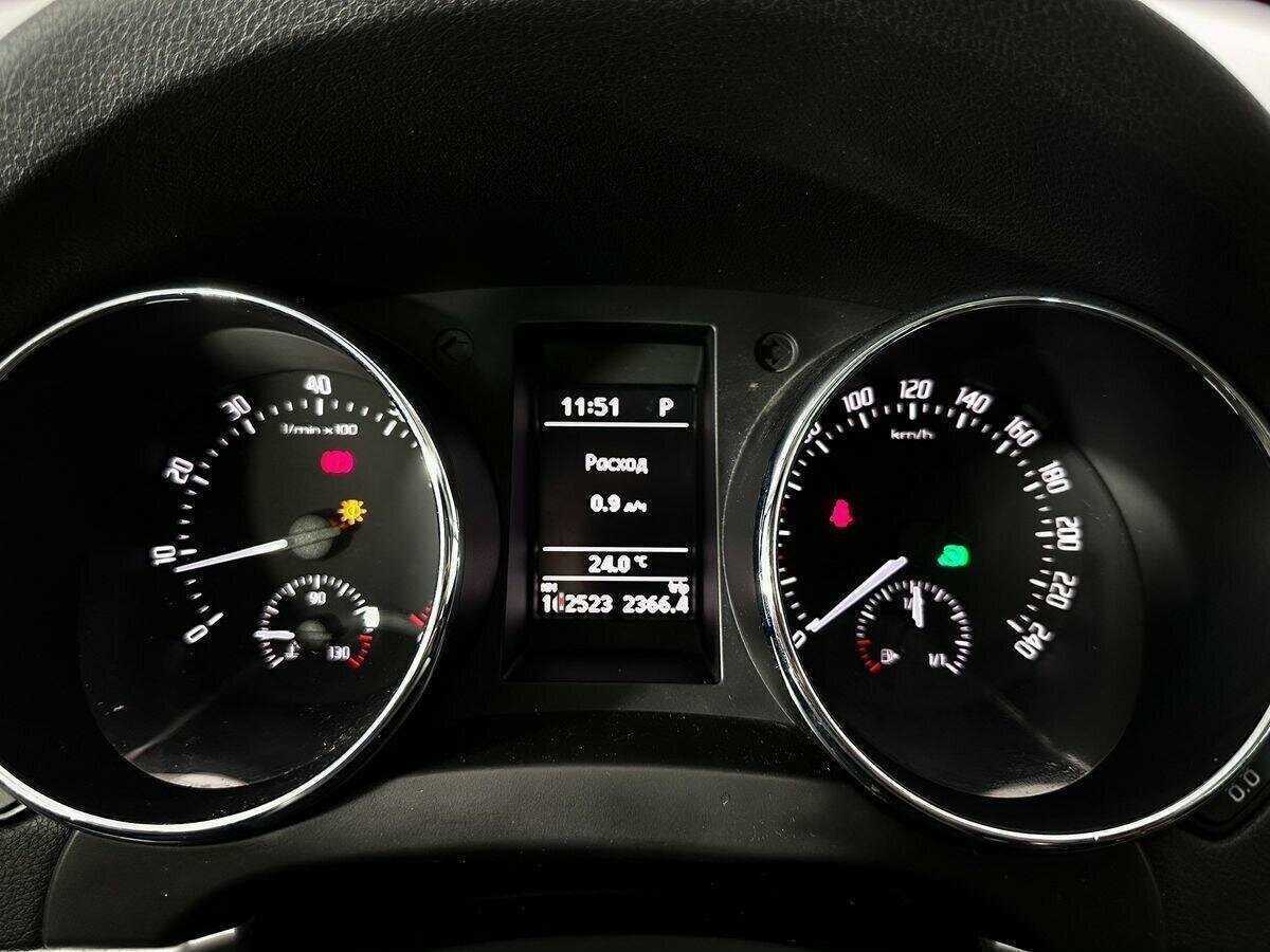 Skoda Yeti, 2012 Фото №12