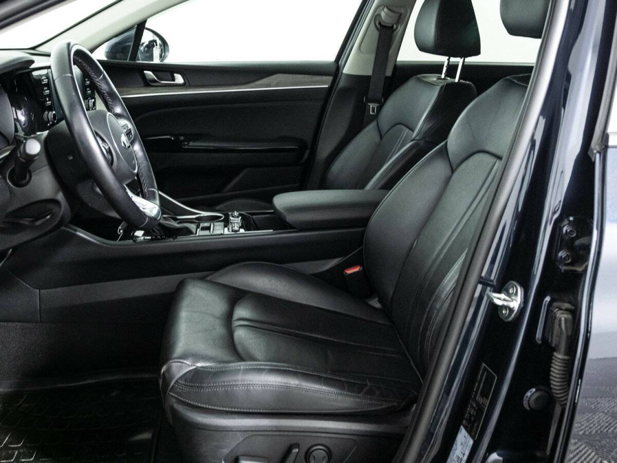 Kia K5, 2020 Фото №17