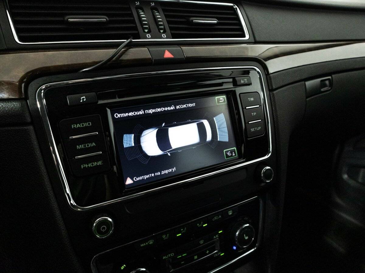 Skoda Superb DSG, 2013 Фото №18