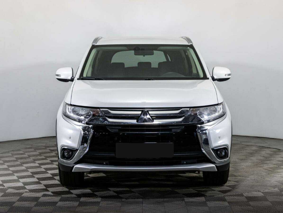 Mitsubishi Outlander, 2018 Фото №2