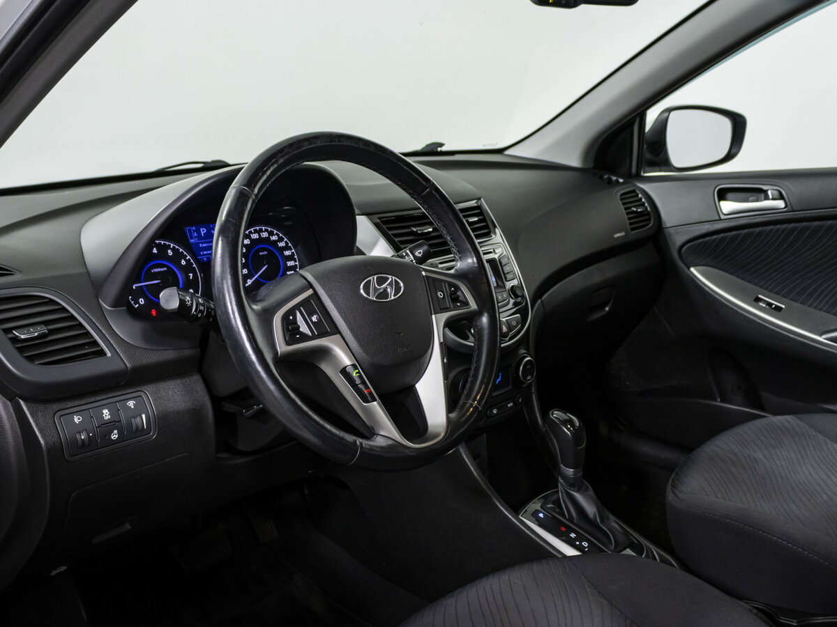 Hyundai Solaris I Рестайлинг, 2015 Фото №10