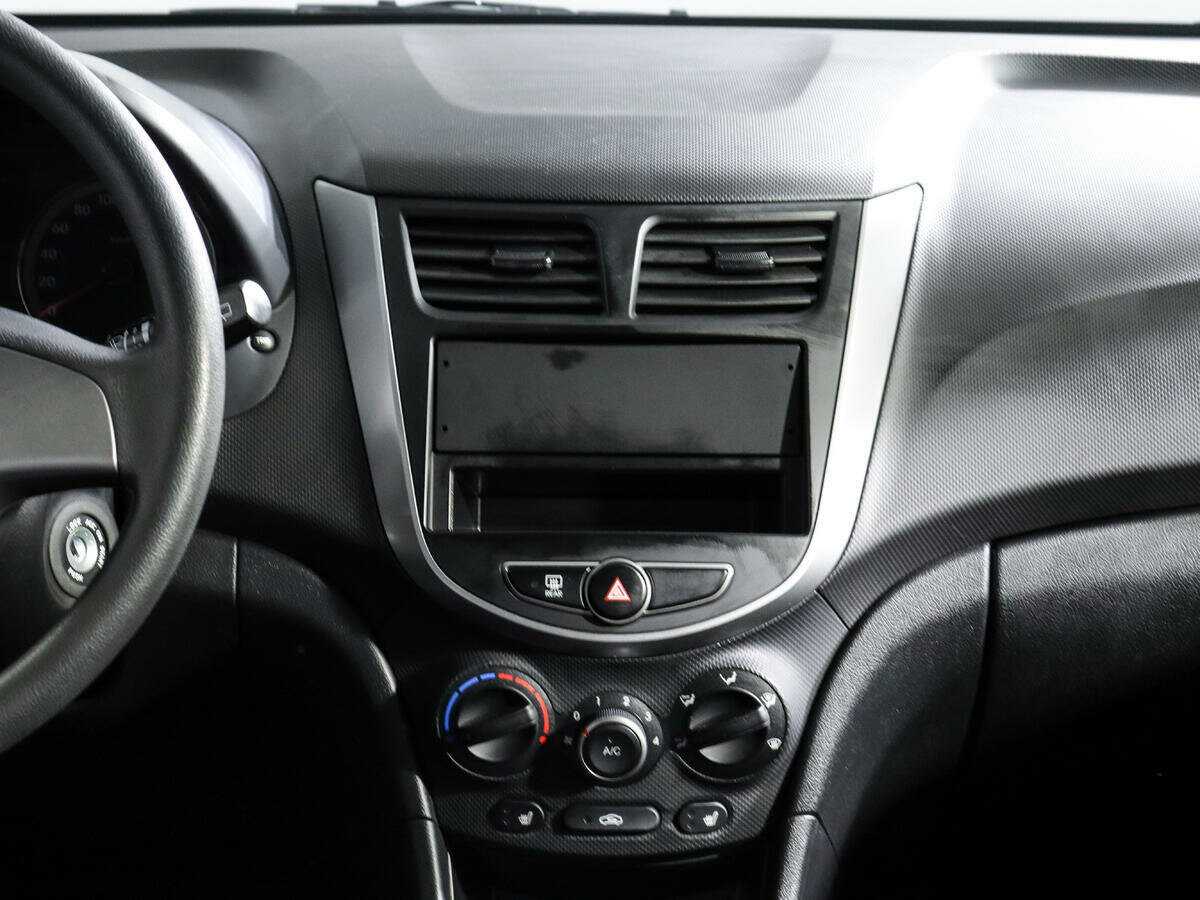 Hyundai Solaris, 2016 Фото №11