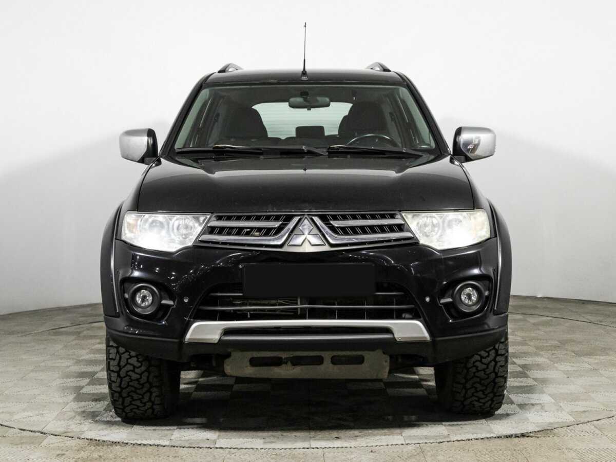 Mitsubishi Pajero Sport, 2013 Фото №2