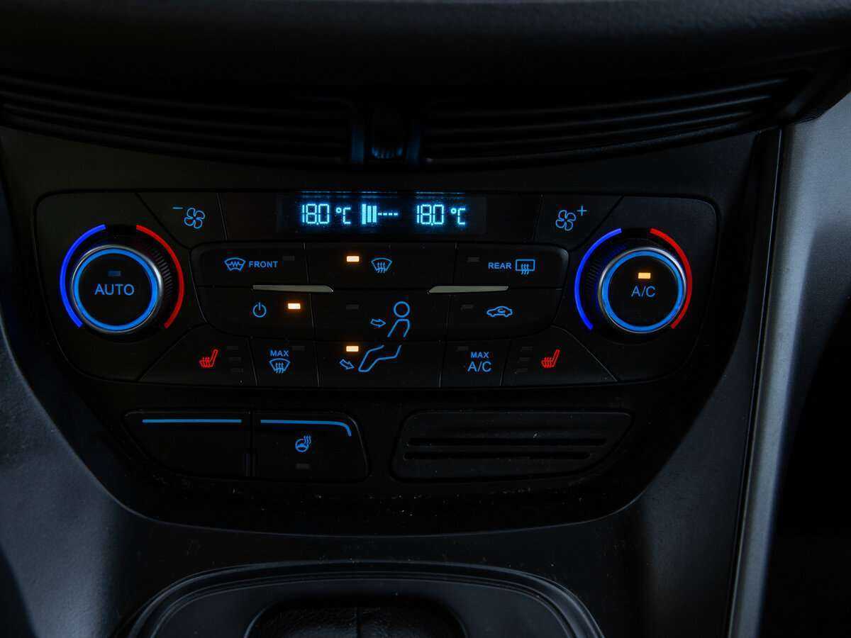 Ford Kuga, 2017 Фото №10