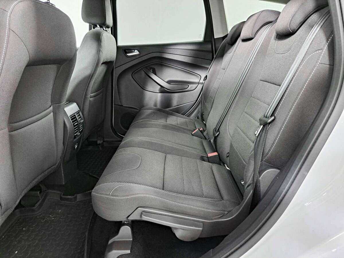 Ford Kuga, 2015 Фото №10