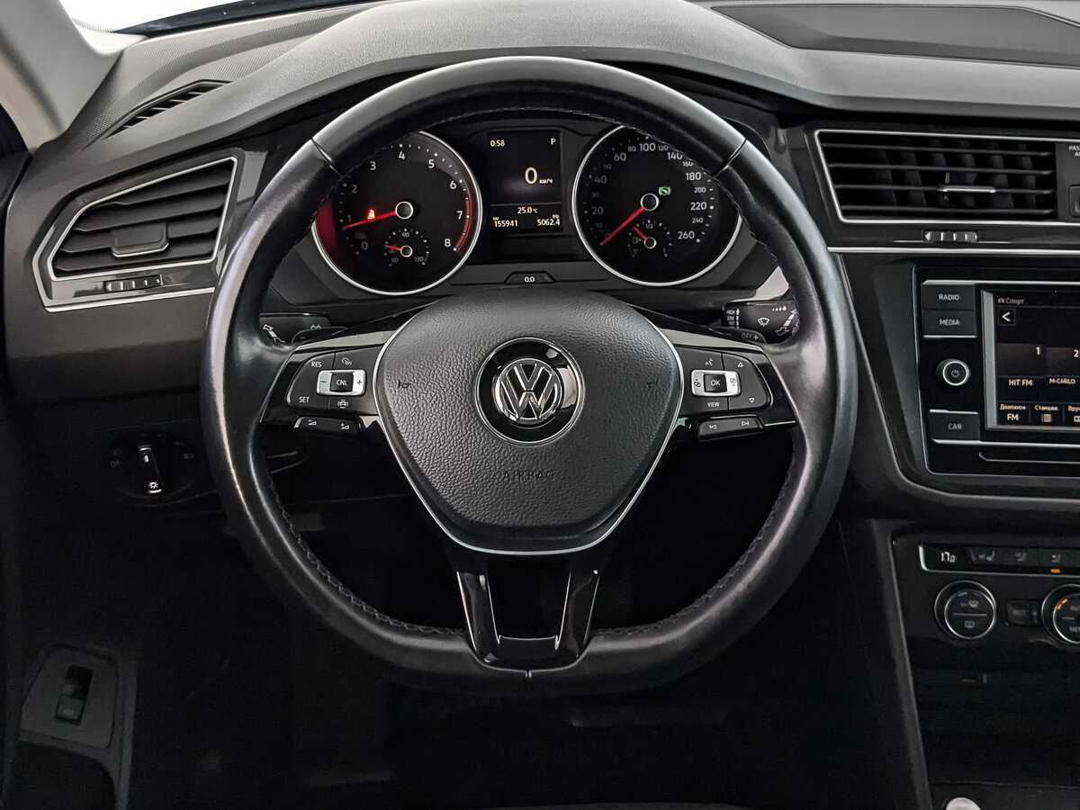 Volkswagen Tiguan, 2018 Фото №18