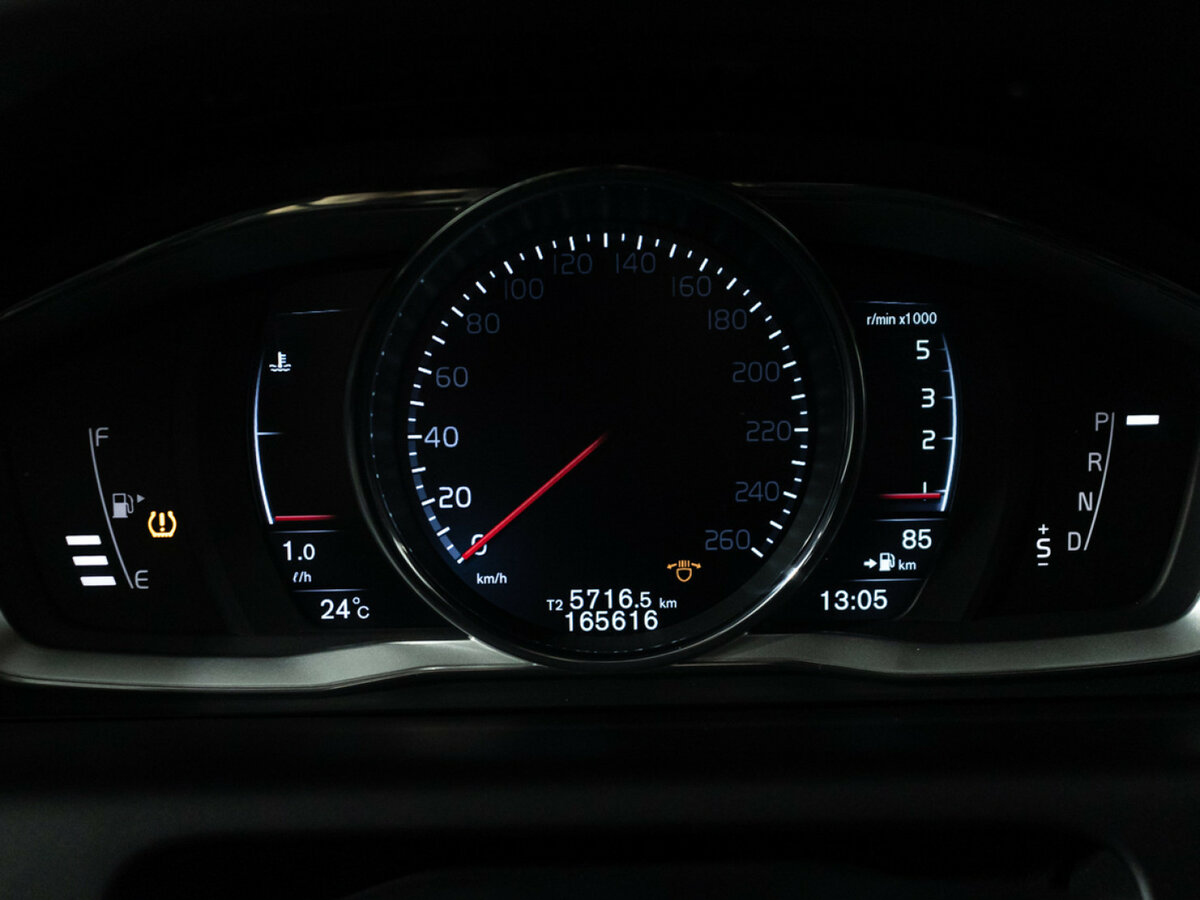 Volvo XC60 I Рестайлинг, 2014 Фото №10