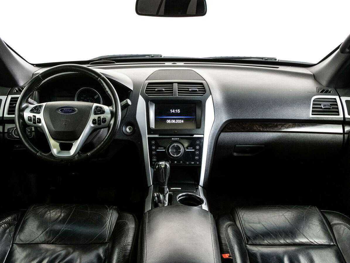 Ford Explorer, 2013 Фото №8