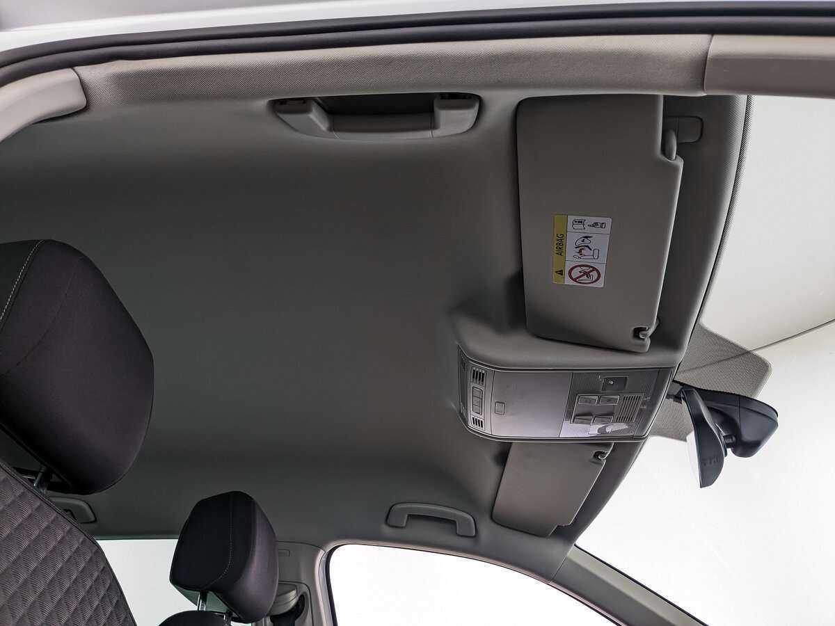 Volkswagen Tiguan, 2018 Фото №19