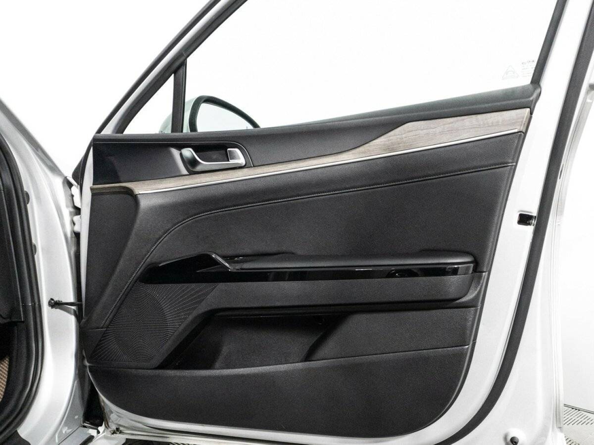 Kia K5, 2020 Фото №29