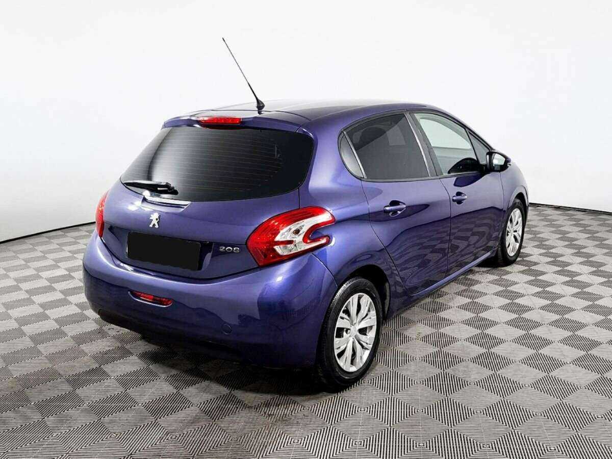 Peugeot 208, 2013 Фото №5
