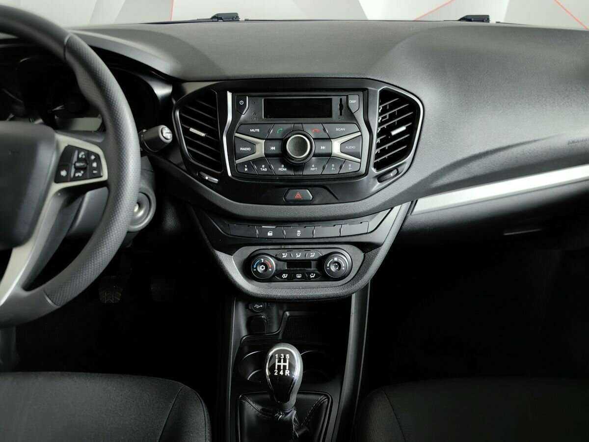 Lada (ВАЗ) Vesta, 2021 Фото №11