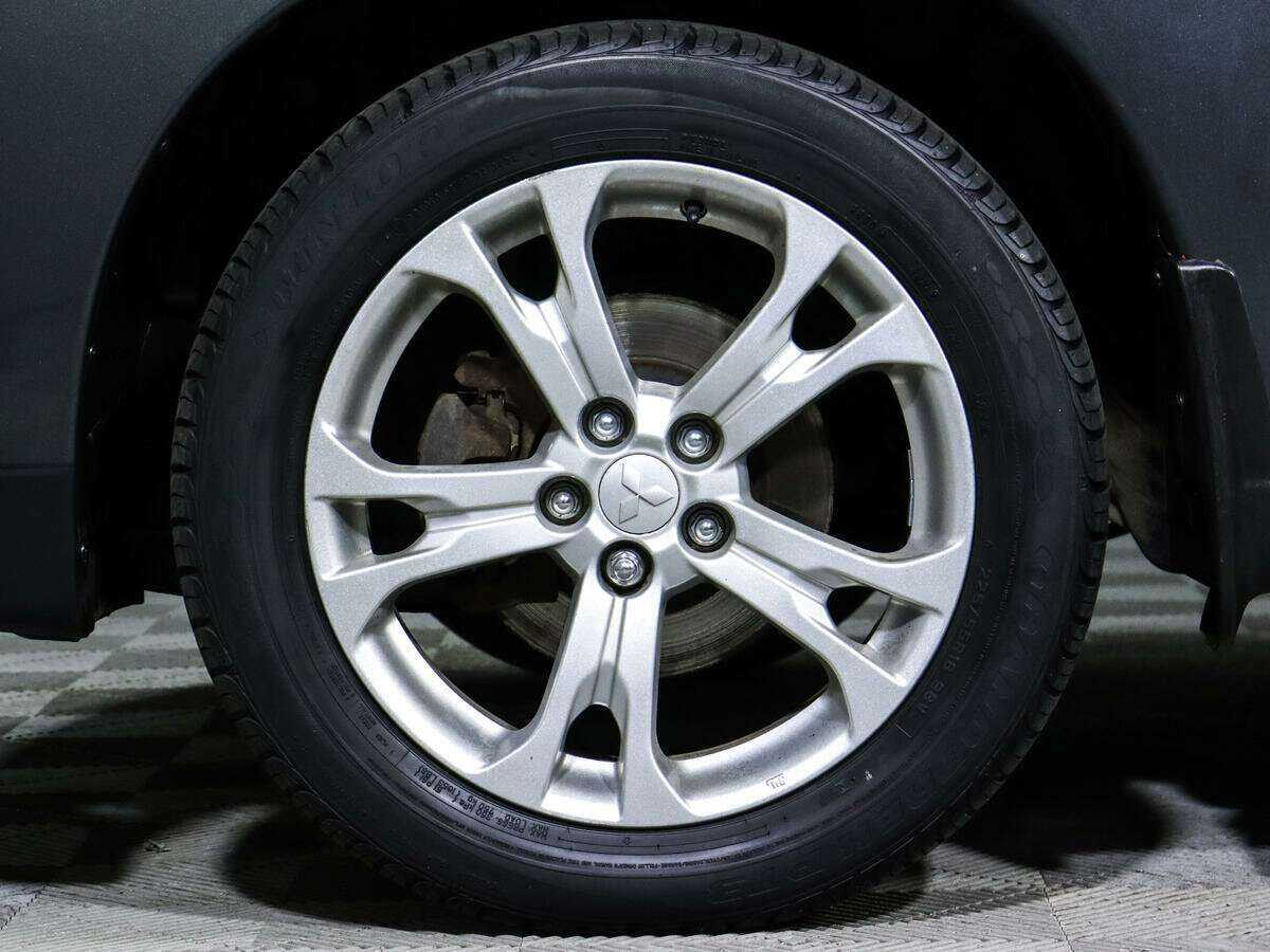 Mitsubishi Outlander, 2013 Фото №17