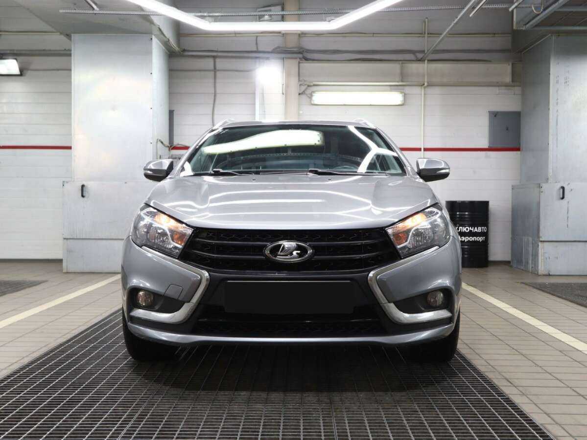 Lada (ВАЗ) Vesta SW, 2020 Фото №2