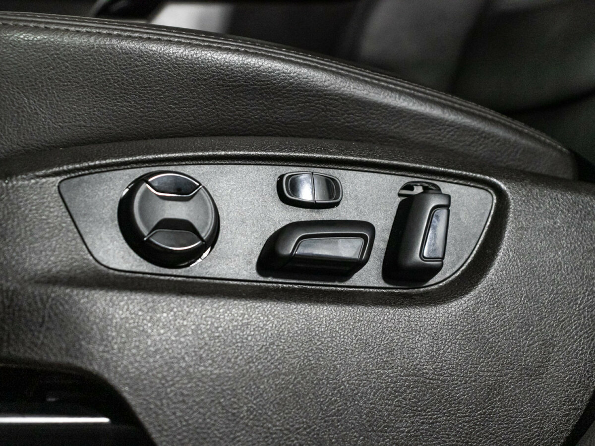 Volkswagen Touareg II, 2014 Фото №12