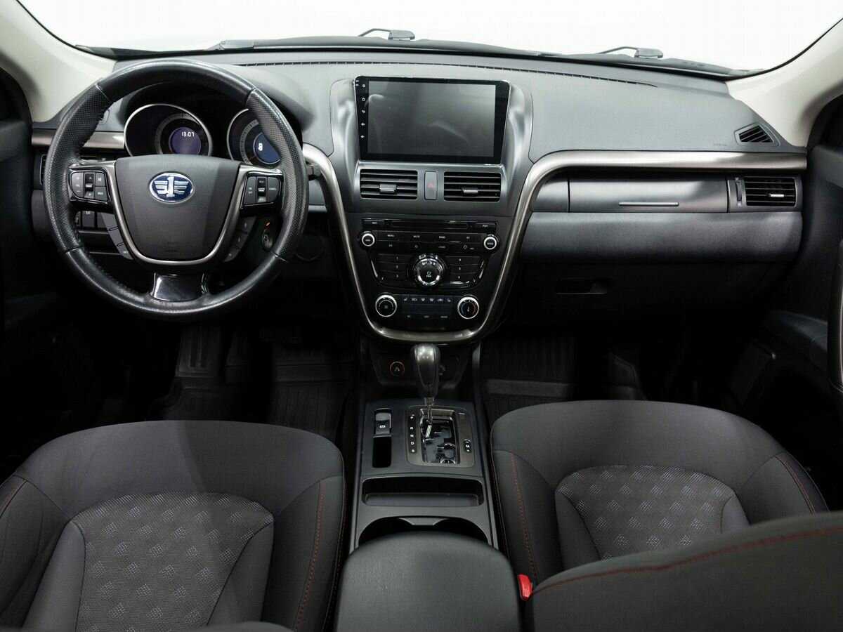 FAW Besturn X80, 2017 Фото №14