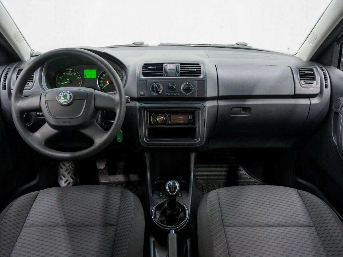 Skoda Fabia, 2012 Фото №11