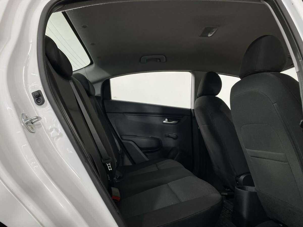 Kia Rio, 2021 Фото №16