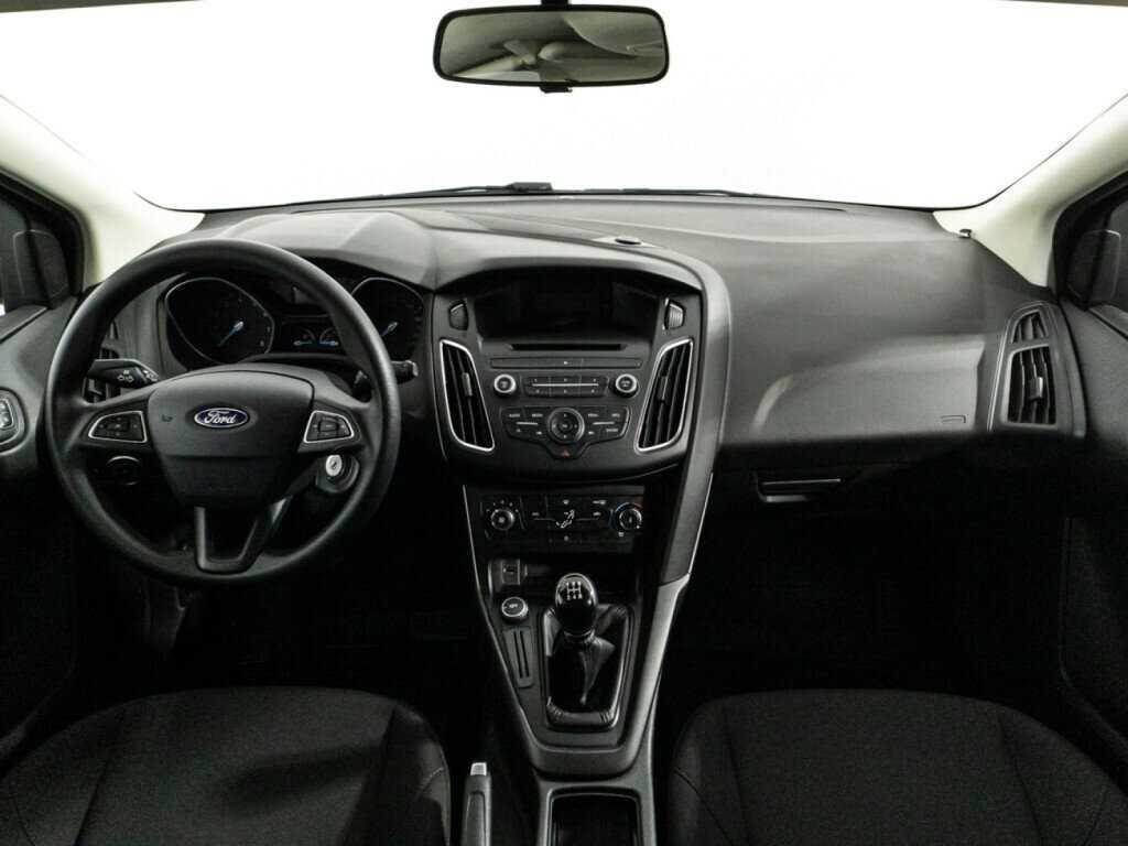 Ford Focus, 2019 Фото №13
