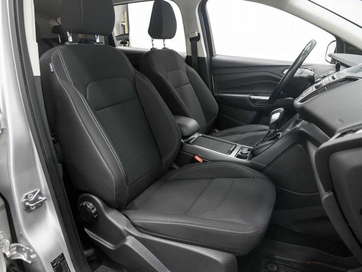 Ford Kuga, 2019 Фото №8