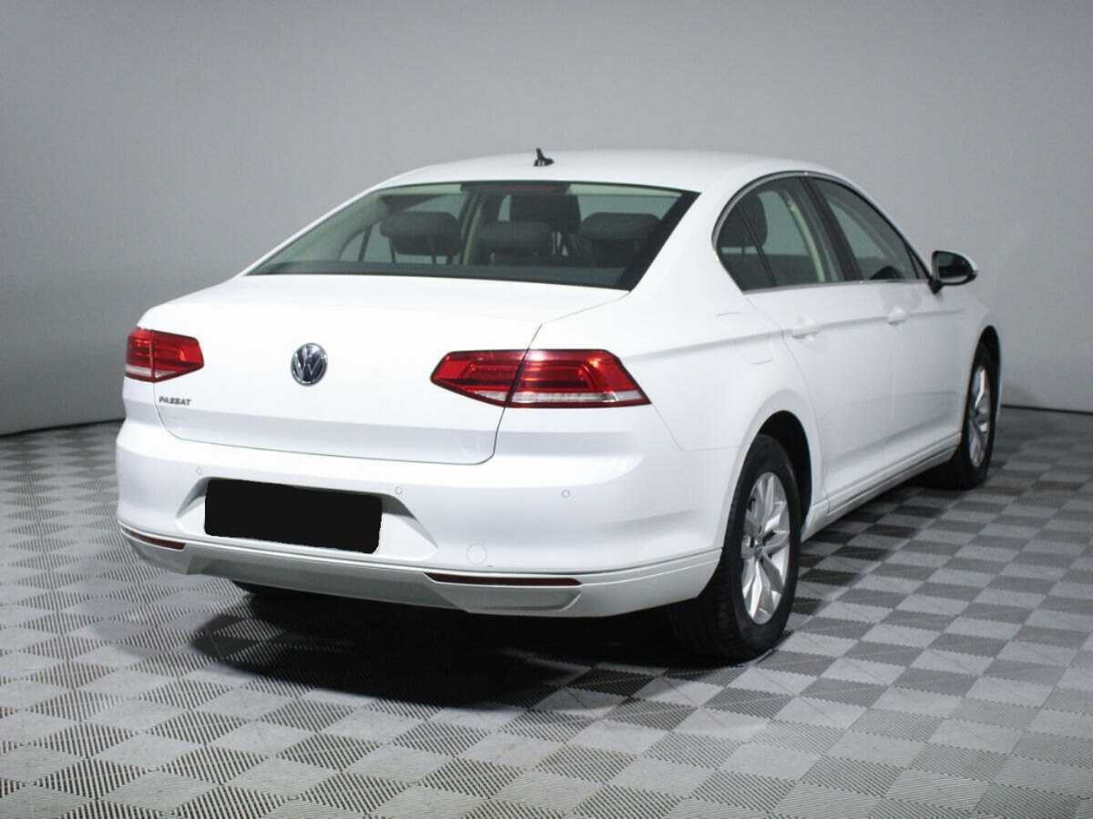 Volkswagen Passat, 2018 Фото №5
