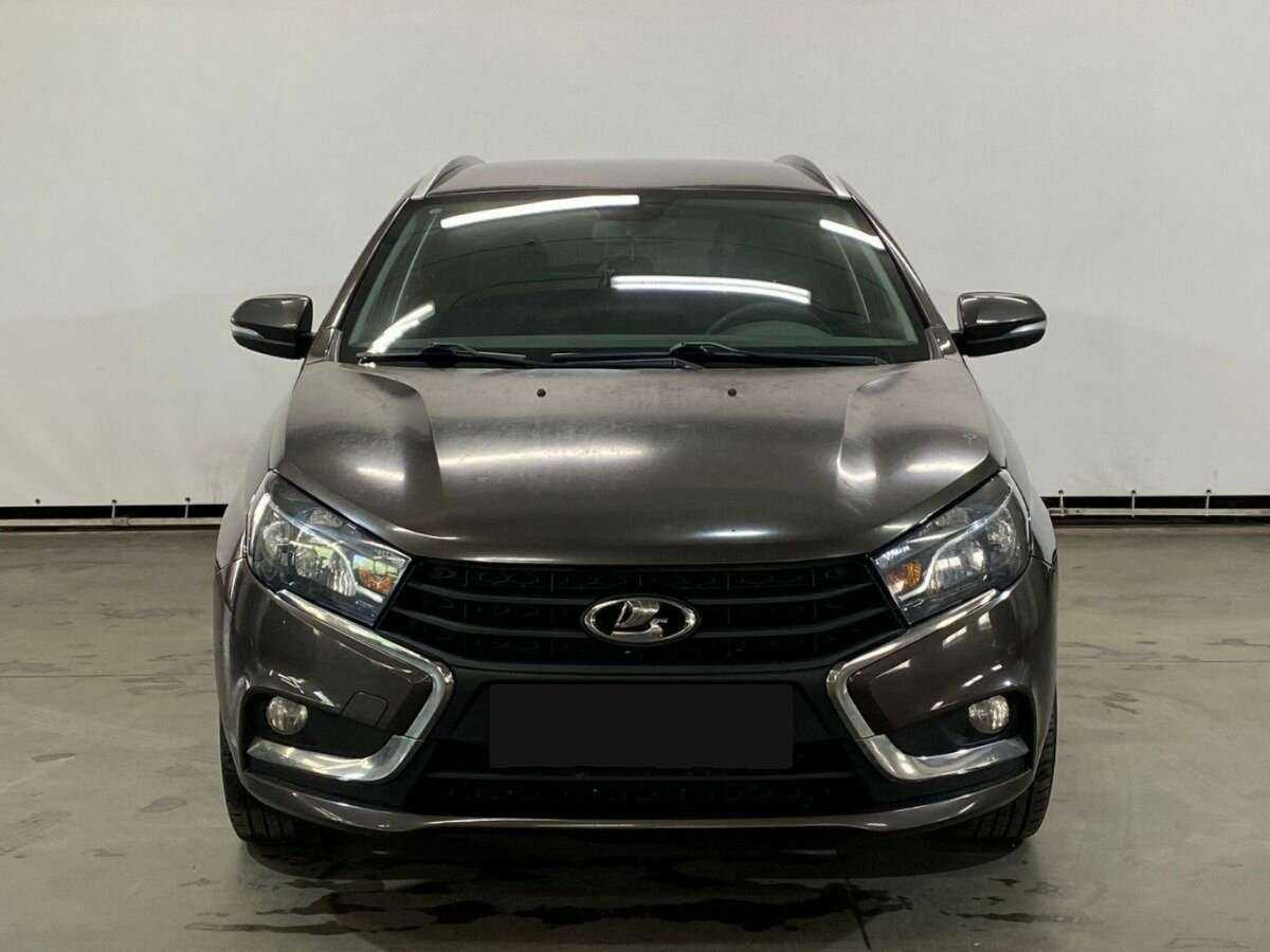 Lada (ВАЗ) Vesta SW, 2018 Фото №2