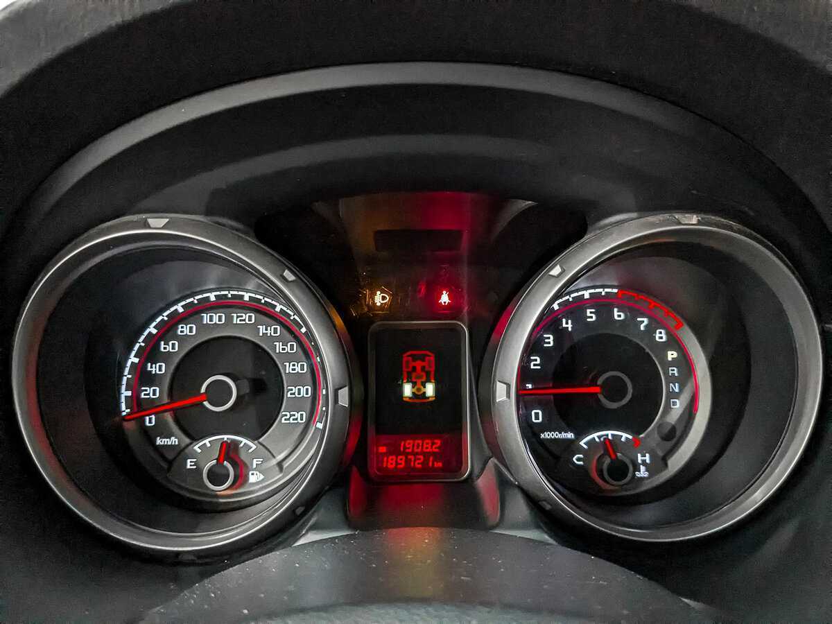 Mitsubishi Pajero, 2014 Фото №16