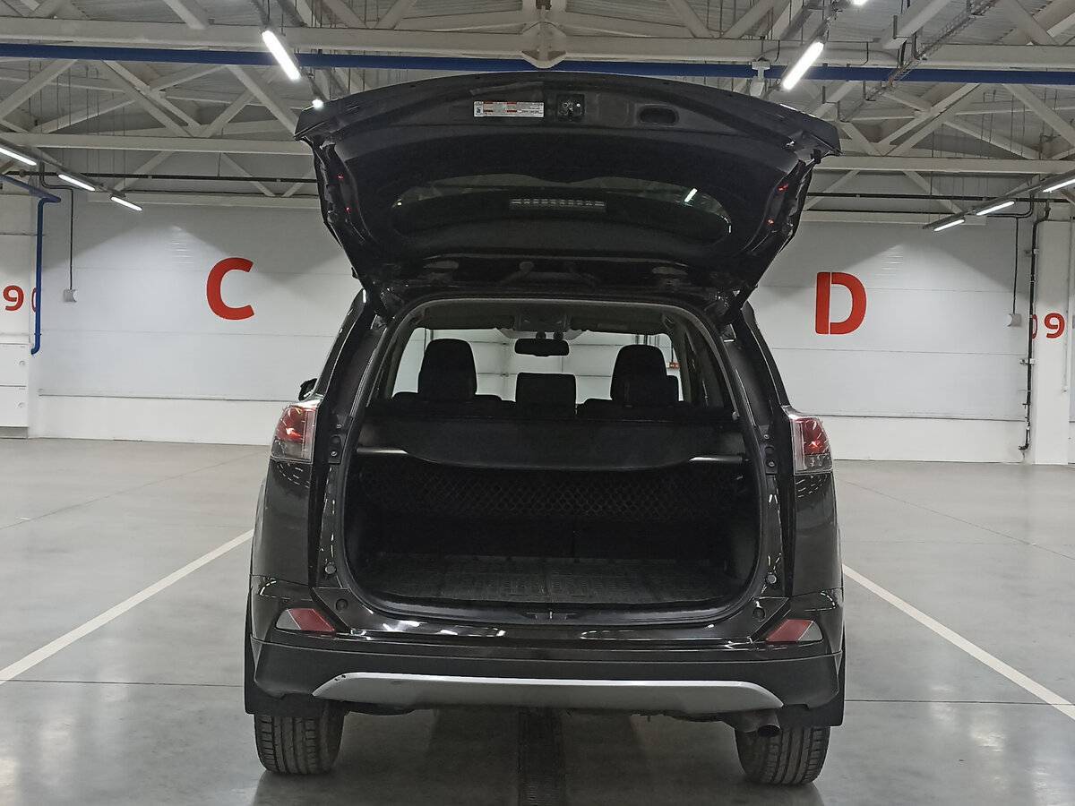 Toyota RAV4, 2016 Фото №10