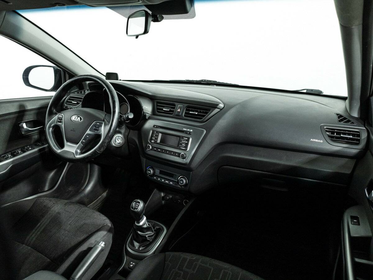 Kia Rio III Рестайлинг, 2016 Фото №9