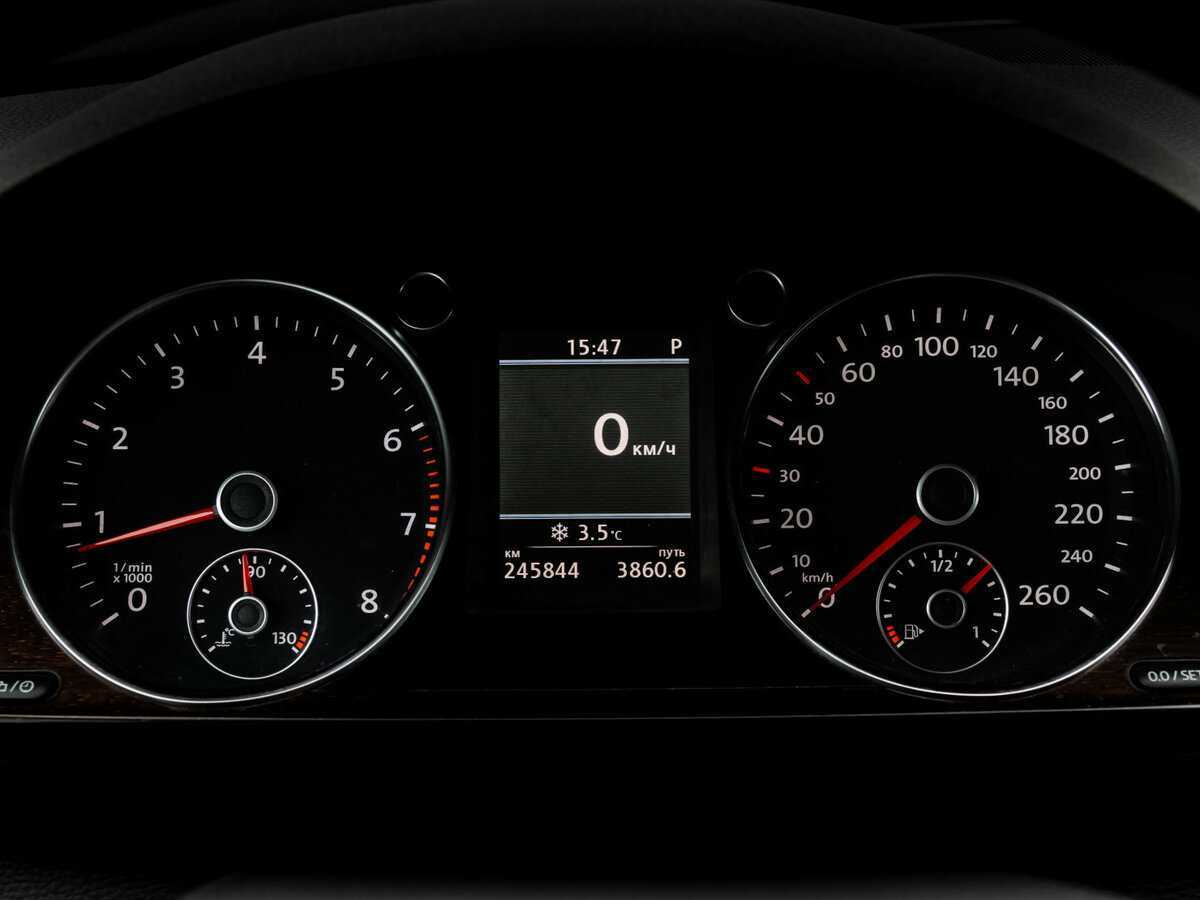 Volkswagen Passat, 2012 Фото №21