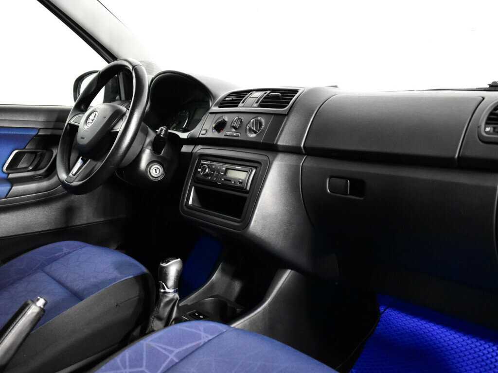 Skoda Fabia, 2013 Фото №9