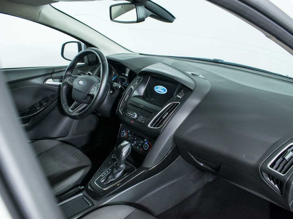 Ford Focus, 2017 Фото №9