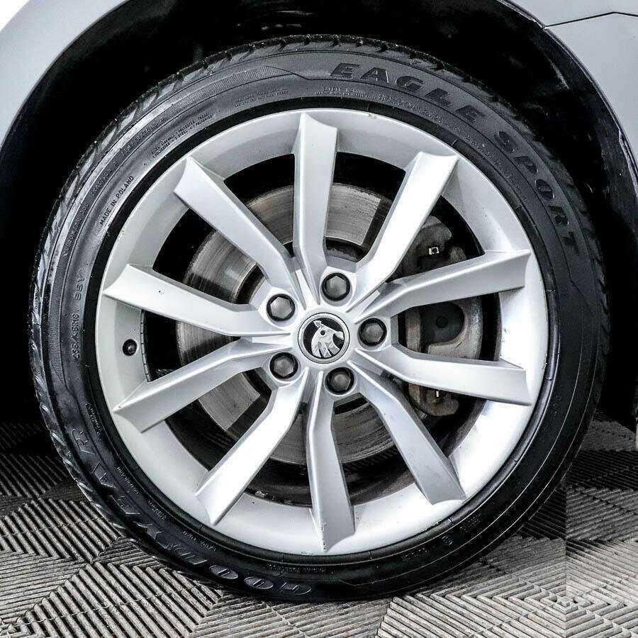 Skoda Superb, 2019 Фото №20