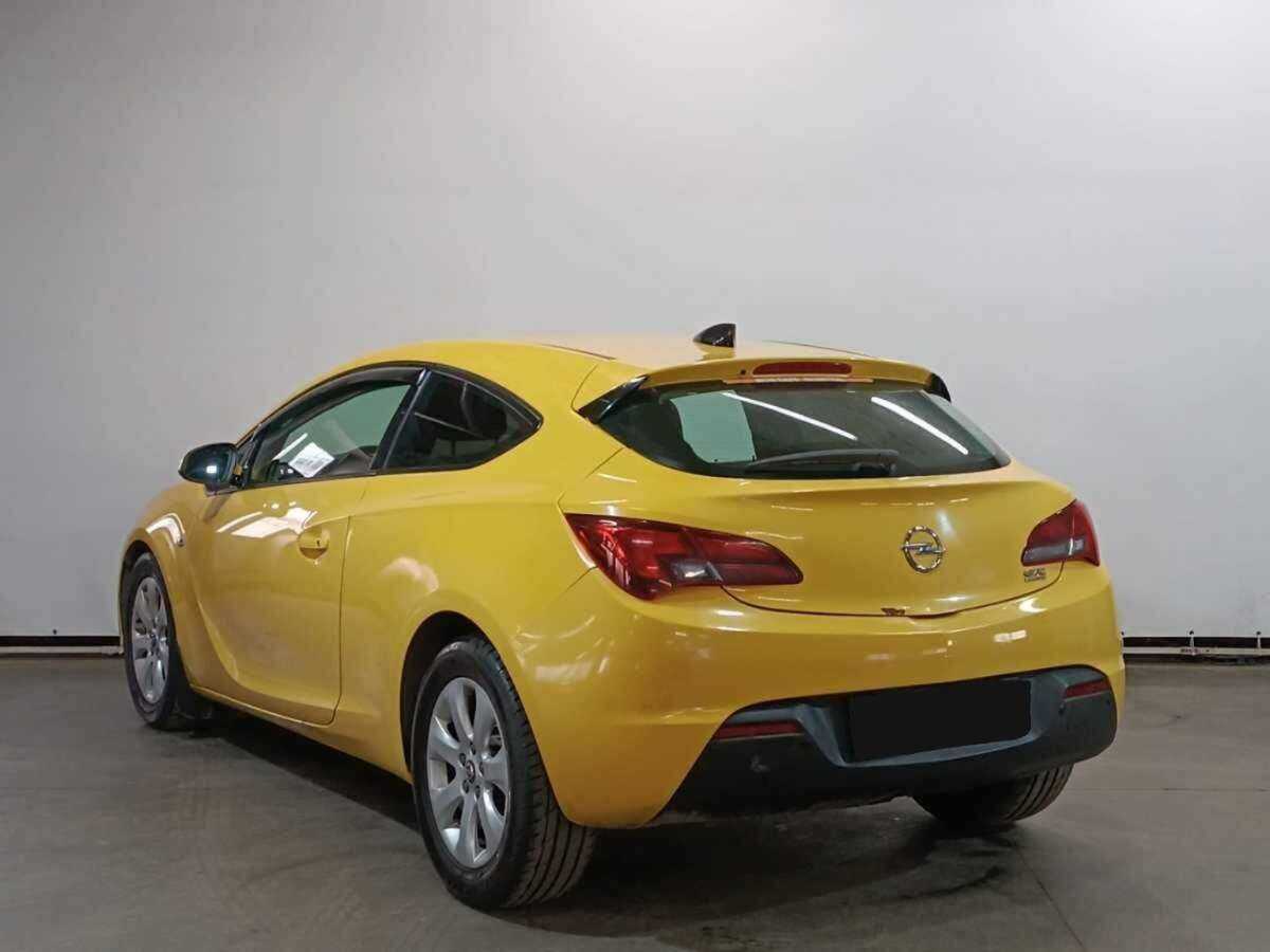 Opel Astra GTC, 2013 Фото №4