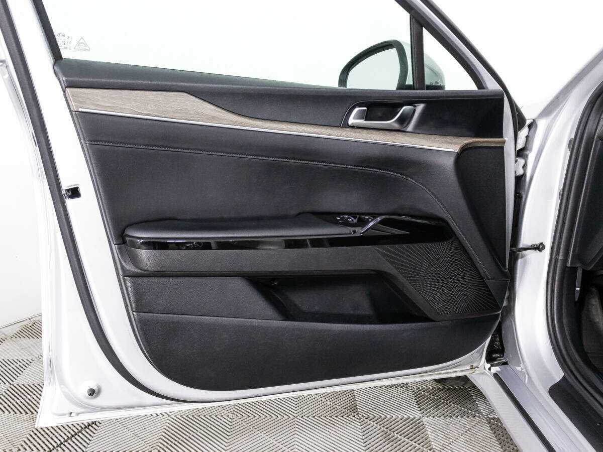 Kia K5, 2021 Фото №23