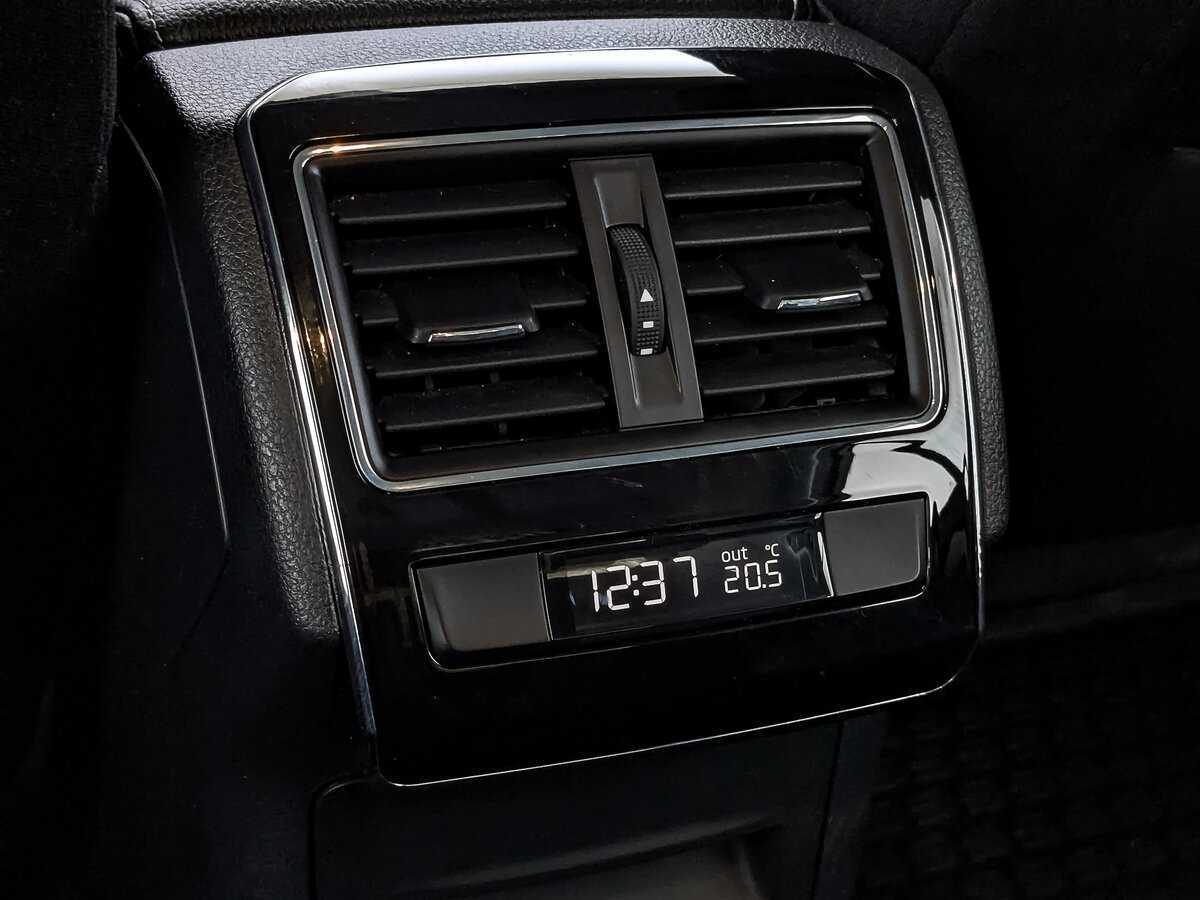 Skoda Superb, 2017 Фото №29