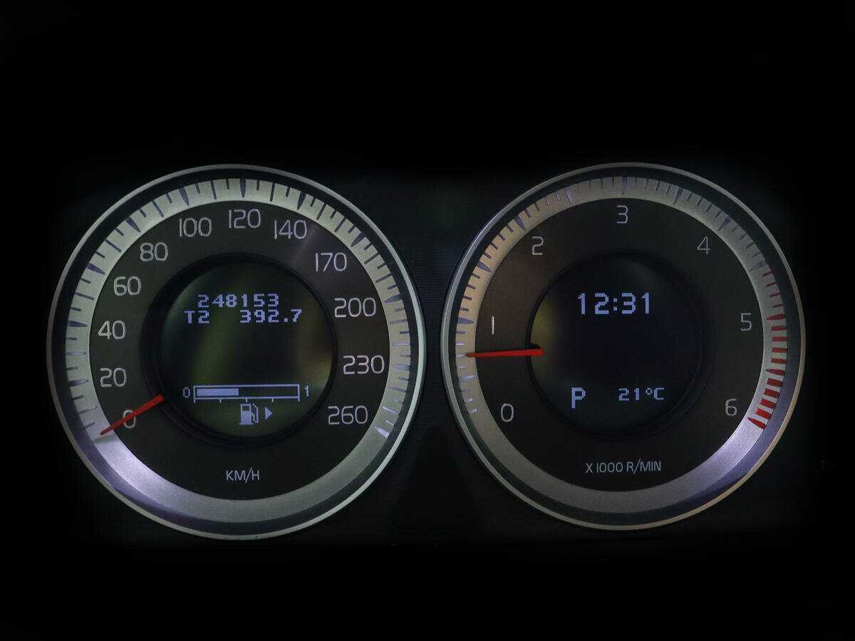 Volvo XC60, 2012 Фото №11