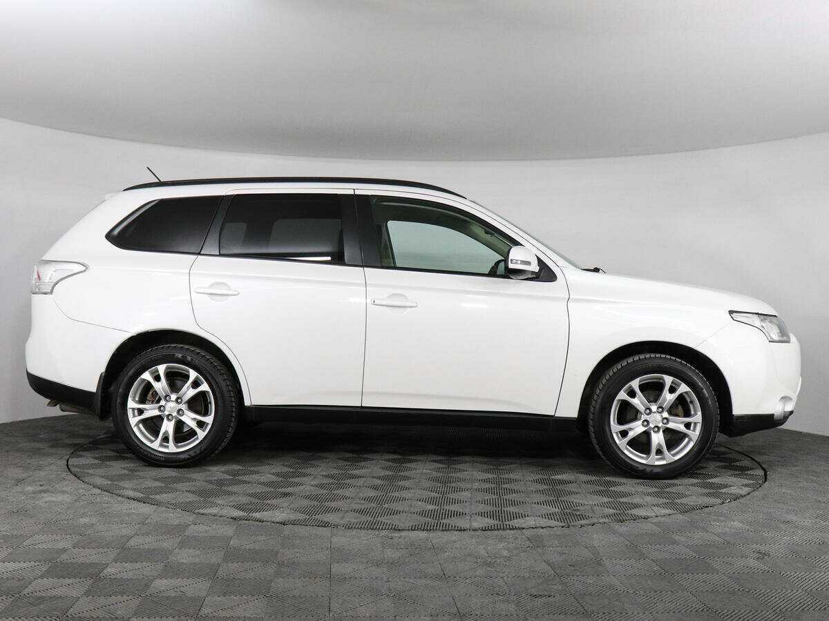 Mitsubishi Outlander, 2013 Фото №4
